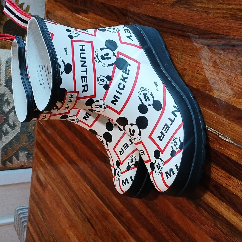 Hunter X Disney Mickey Mouse Play Short Rain Boots - 7 - Picture 2 of 15